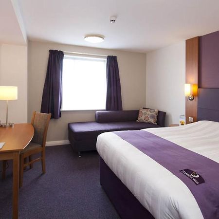 Premier Inn Norwich - Broadlands Park Thorpe St Andrew Extérieur photo
