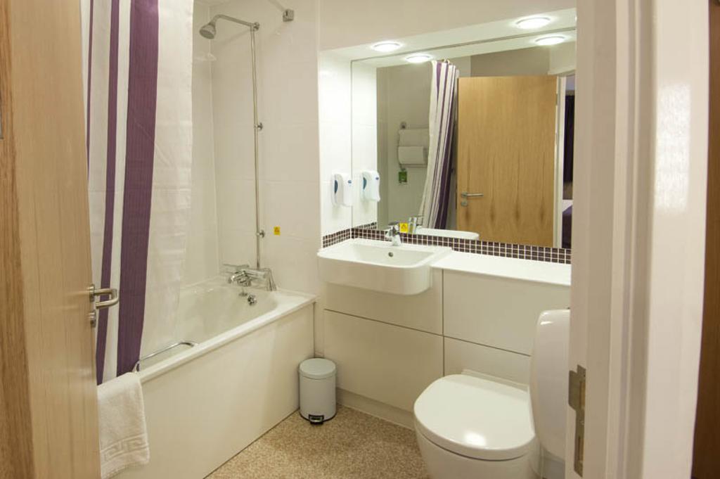 Premier Inn Norwich - Broadlands Park Thorpe St Andrew Chambre photo