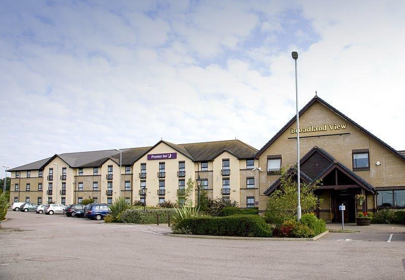 Premier Inn Norwich - Broadlands Park Thorpe St Andrew Extérieur photo